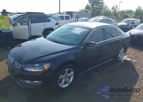 2015 Volkswagen Passat 1.8T Limited Edition from USA, damaged, VIN 1VWAS7A39FC107195